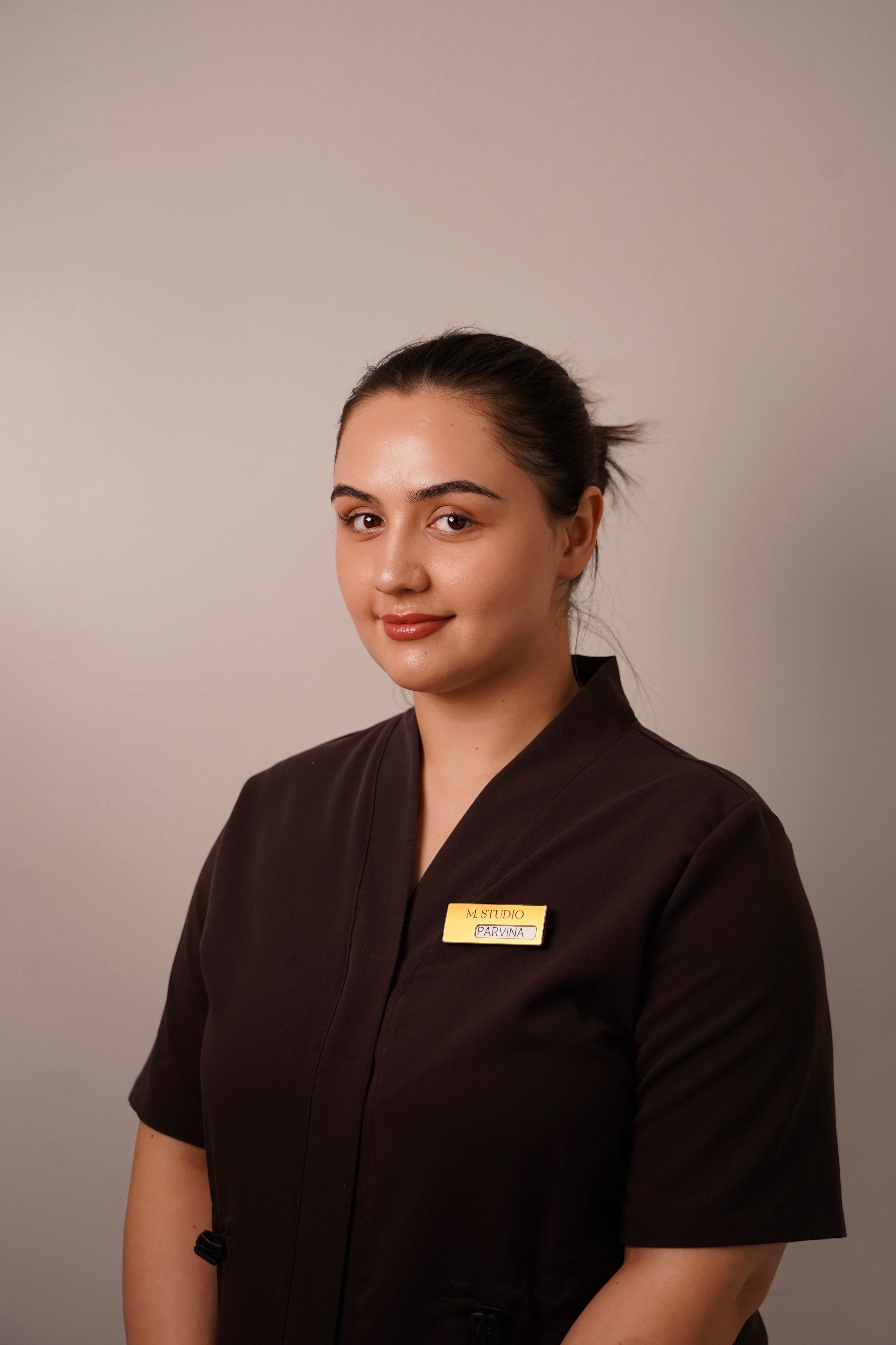 Nail technician in NYC by Parvina at M.STUDIO