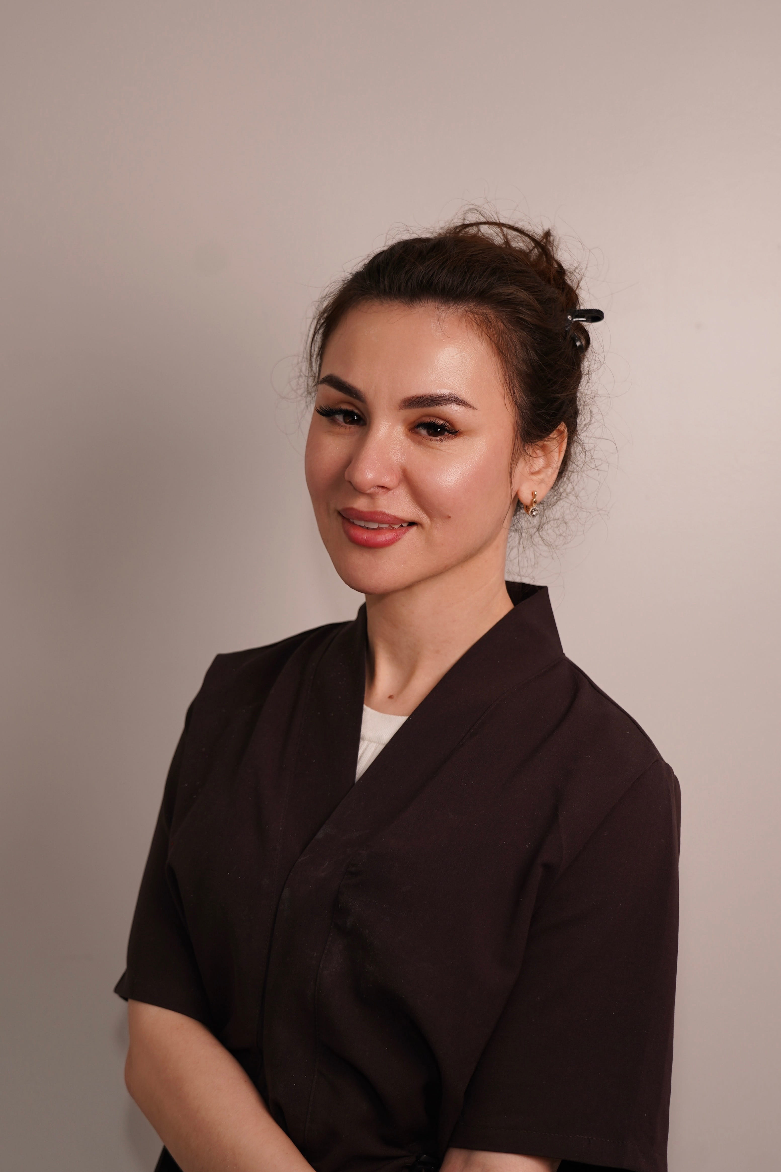 Nail technician in NYC by Shirin at M.STUDIO