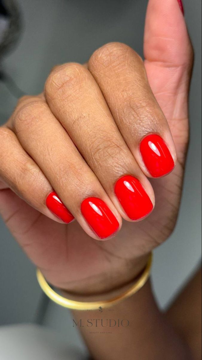 Manicure design M. STUDIO